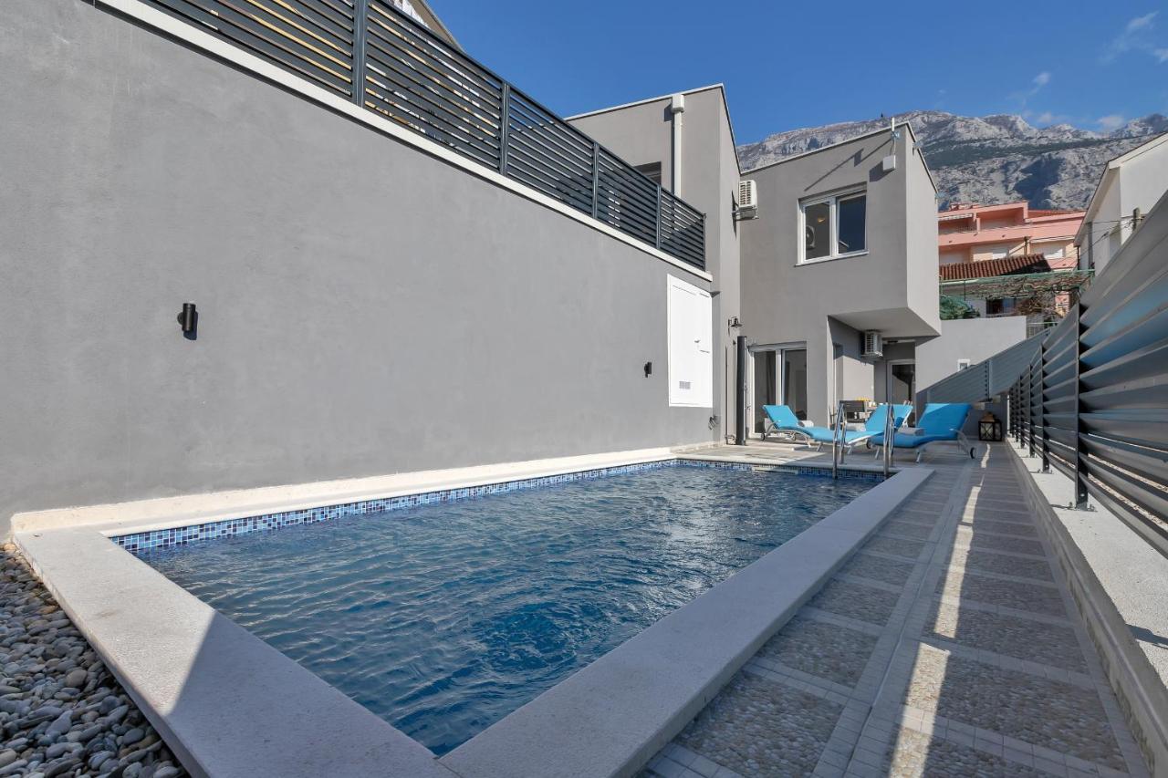 Apartment Lotte With Private Pool In The City Center! Макарска Экстерьер фото